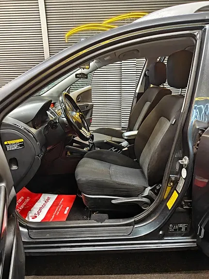 Kia Ceed 2010 photo 5