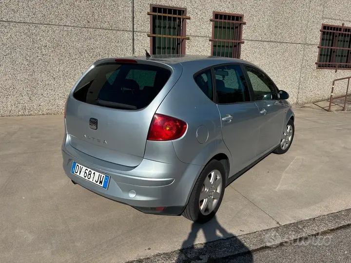 Seat Altea 2009 photo 4