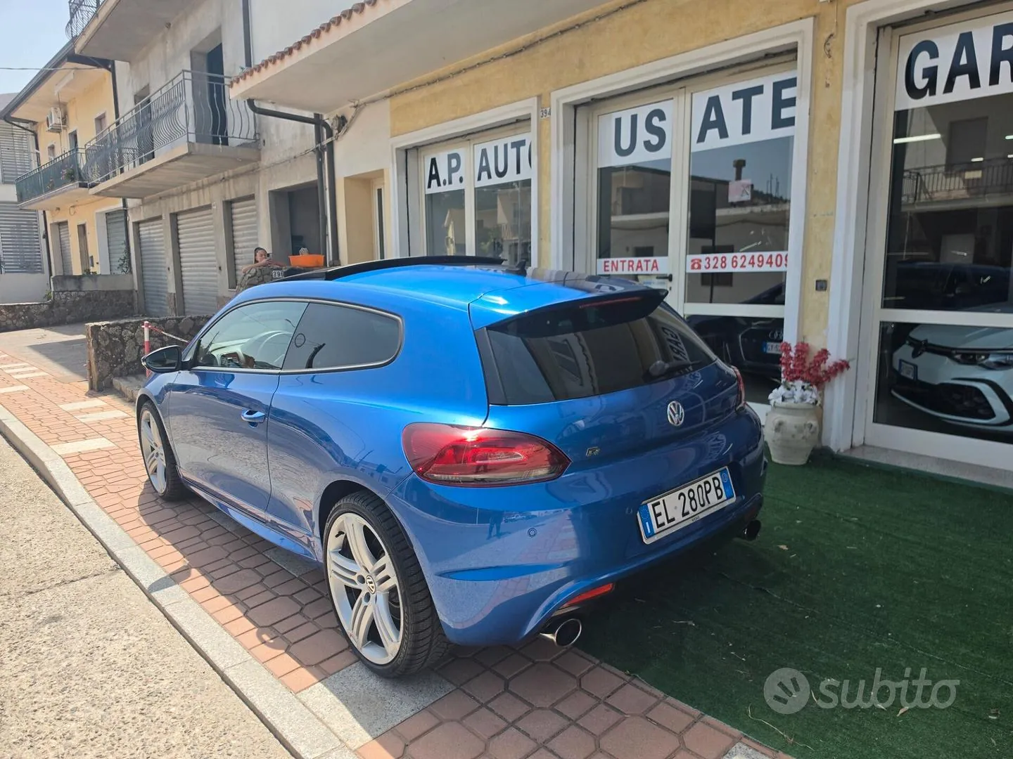 Volkswagen Scirocco 2012 photo 3
