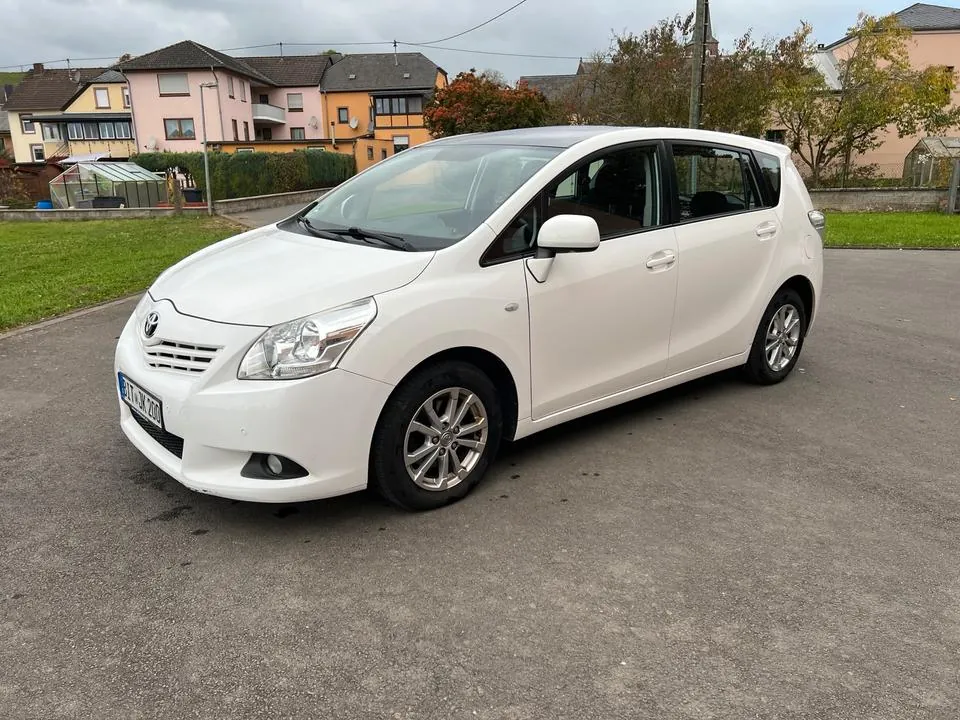 Toyota Verso
