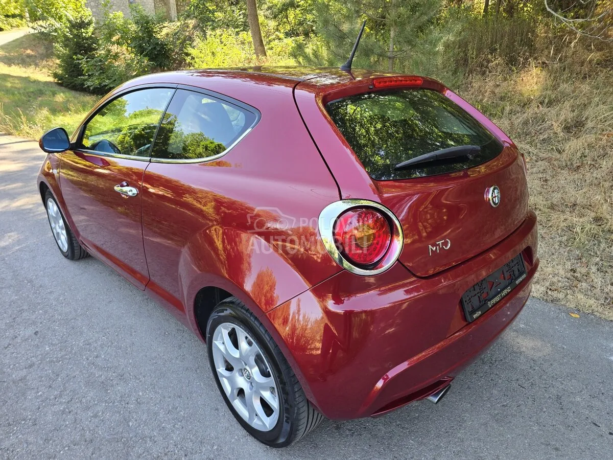 Alfa Romeo Mito 2010 photo 5