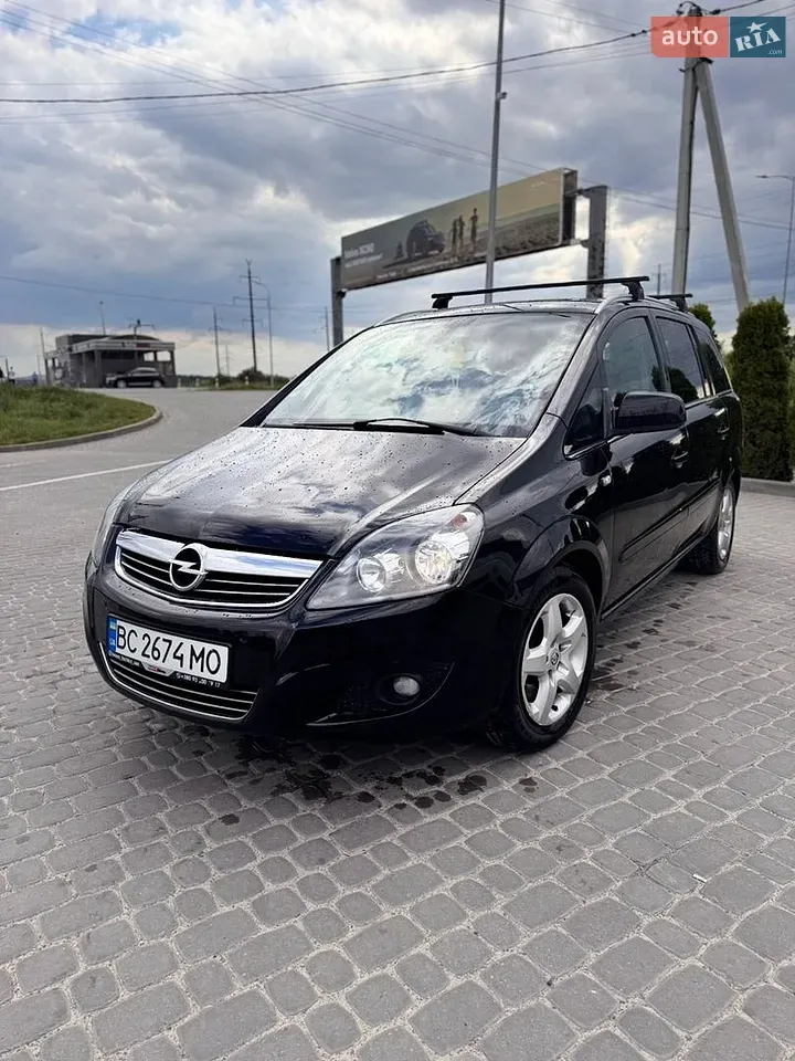 Opel Zafira 2010 photo 3