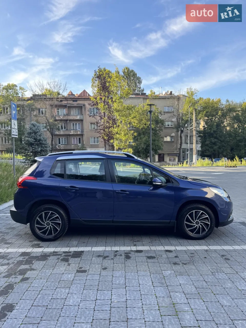 Peugeot 2008 2015 photo 4