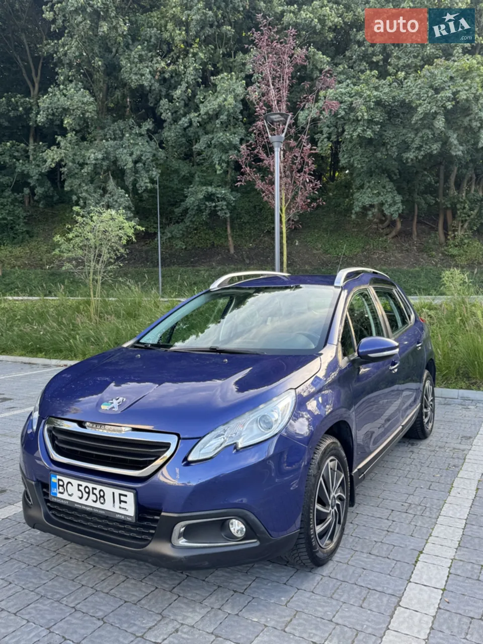 Peugeot 2008 2015 photo 2