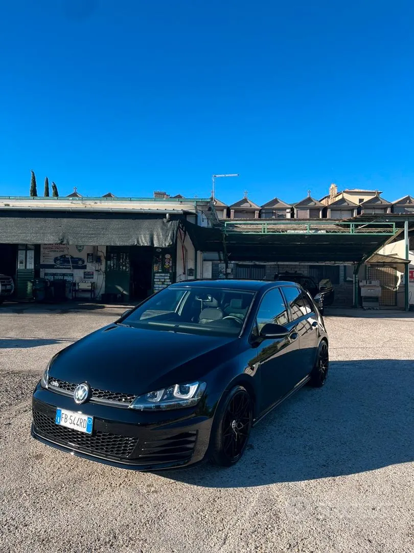 Volkswagen Golf 2015 photo 2