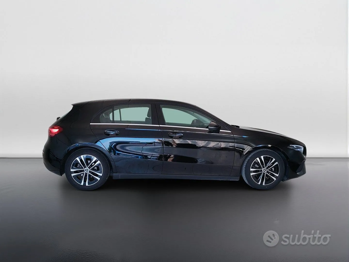 Mercedes-Benz A 2023 photo 4