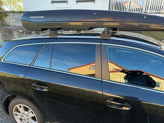 Toyota Avensis 2010 photo 4