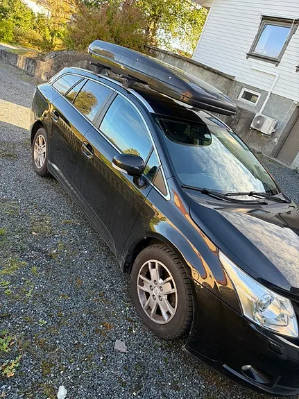 Toyota Avensis 2010 photo 5