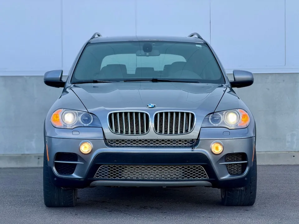 BMW X5 2012 photo 2