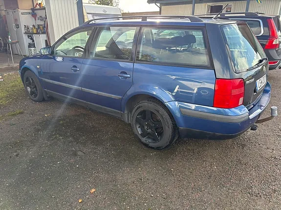 Volkswagen Passat 1998 photo 3