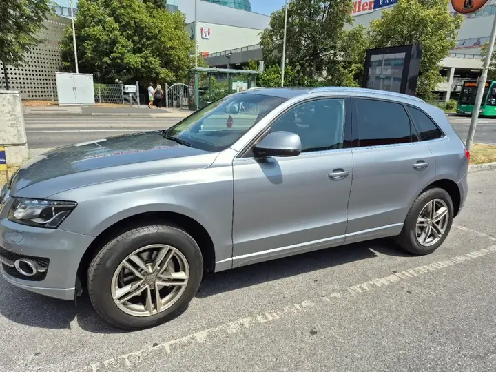 Audi Q5 2012 photo 3