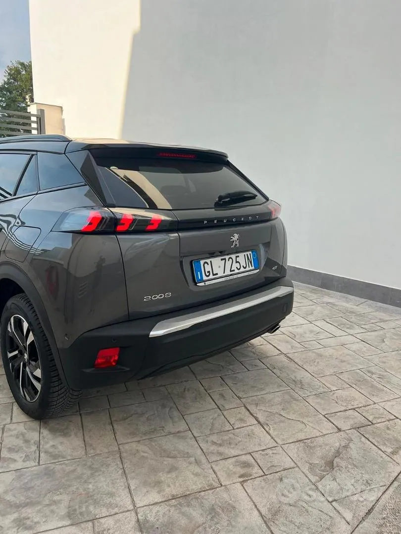 Peugeot 2008 2022 photo 4