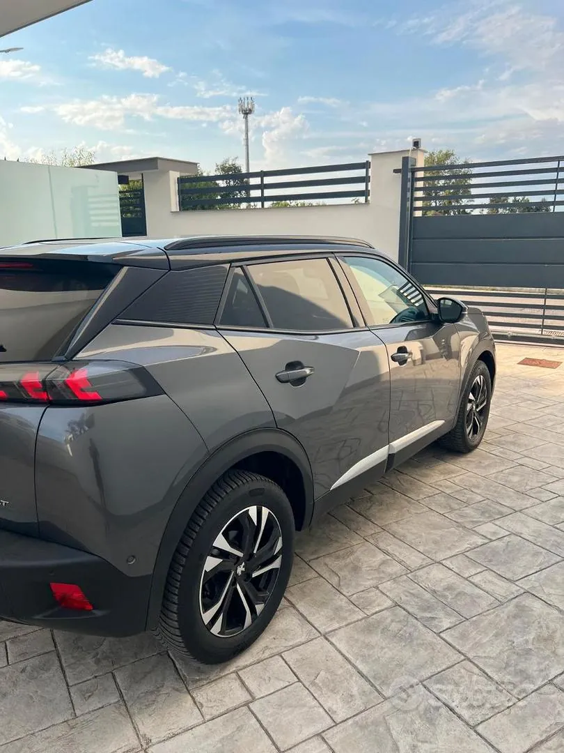 Peugeot 2008 2022 photo 5
