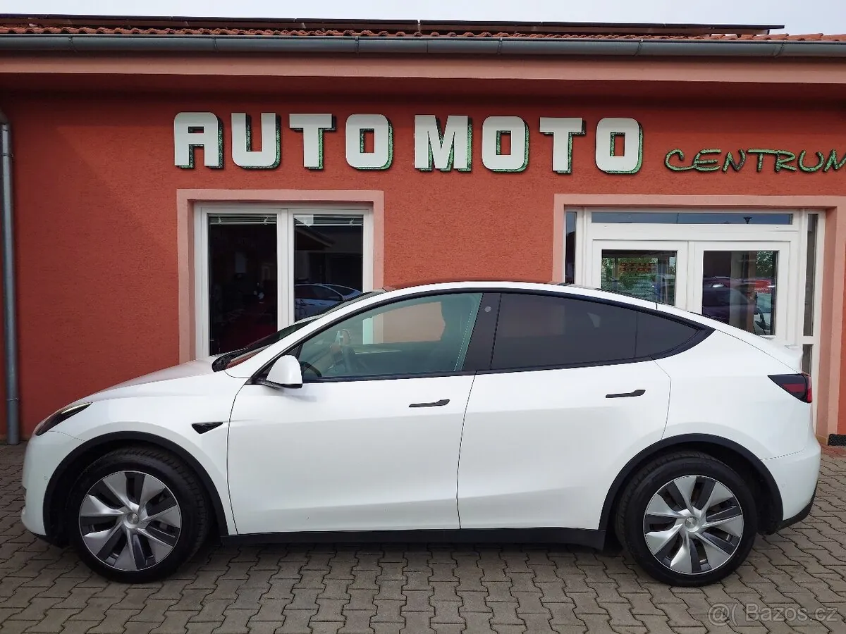 Tesla Model Y 2022 photo 4