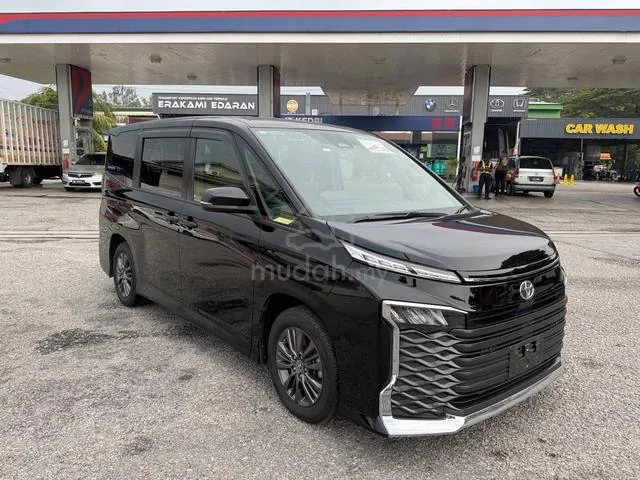 Toyota Voxy 2.0 S-Z (A)