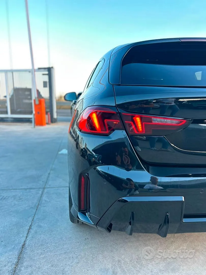 BMW 118 2026 photo 4