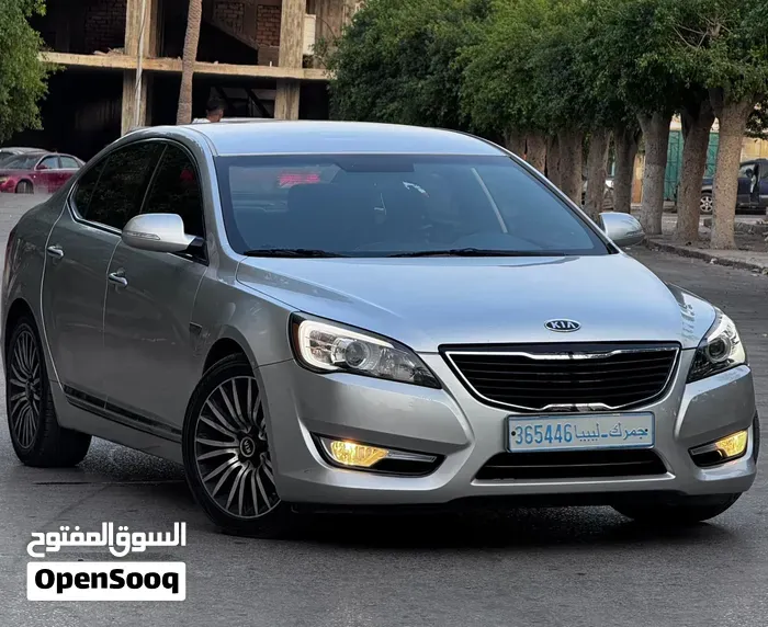 Kia Cadenza 2011 photo 5
