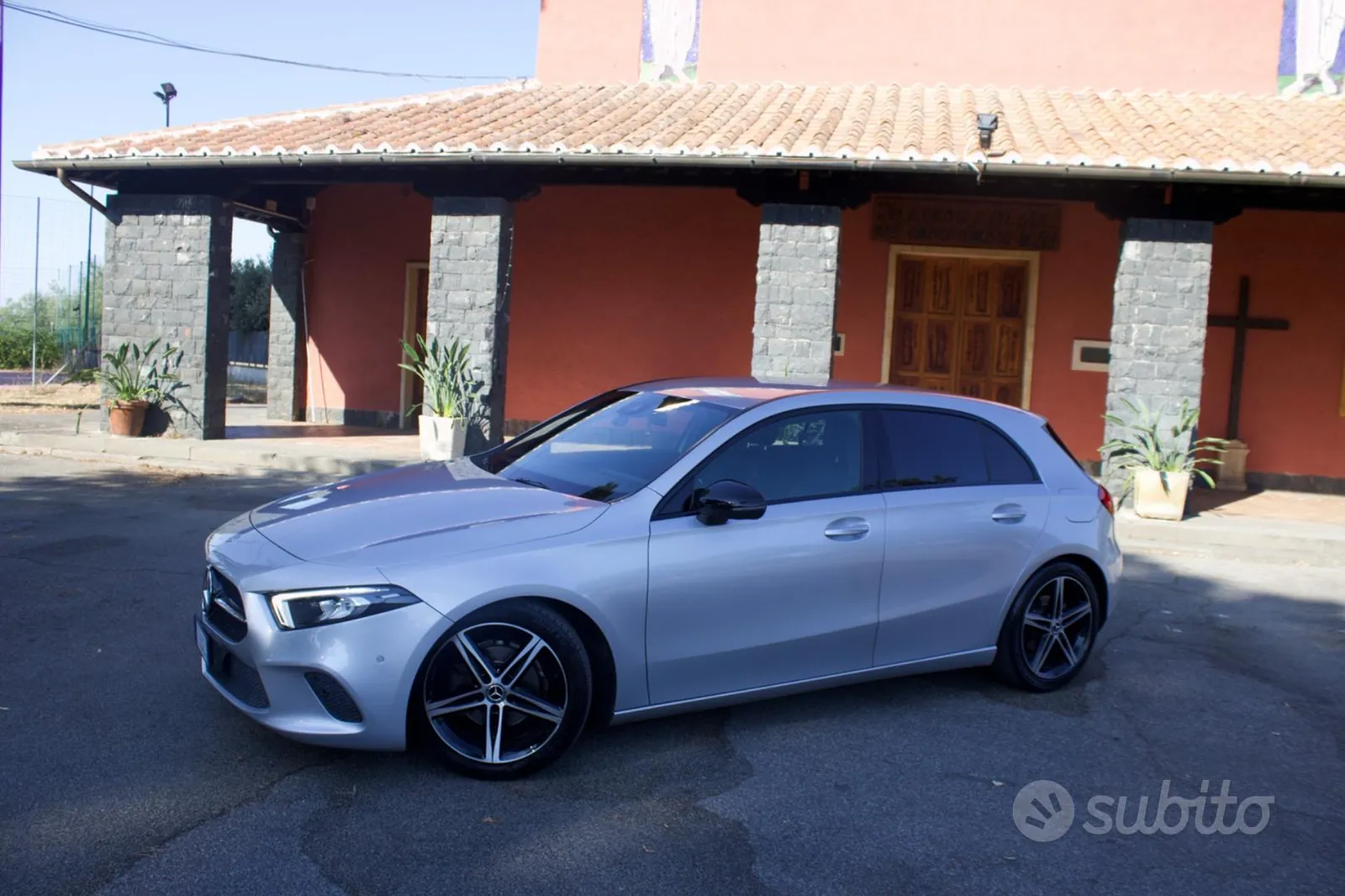 Mercedes-Benz A-Class 2018 photo 3