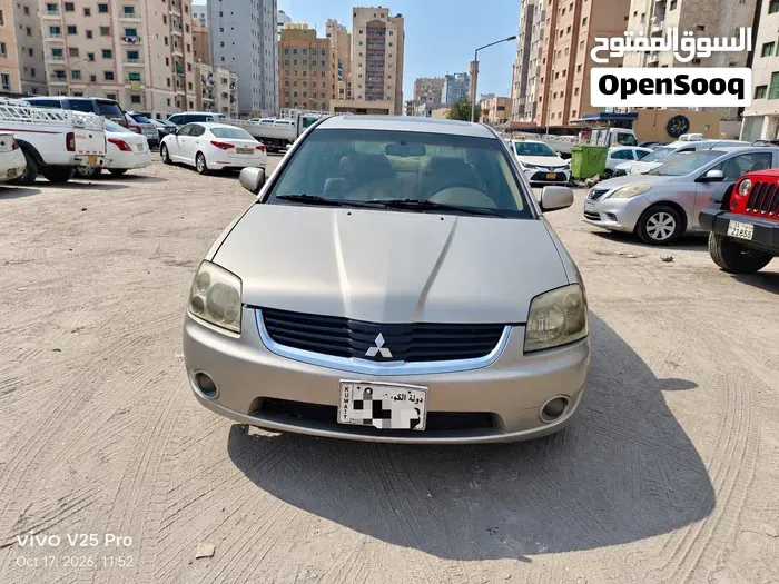 Mitsubishi Galant