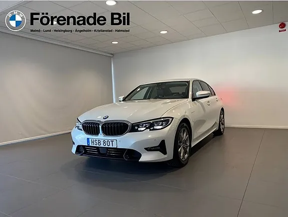 BMW 330E