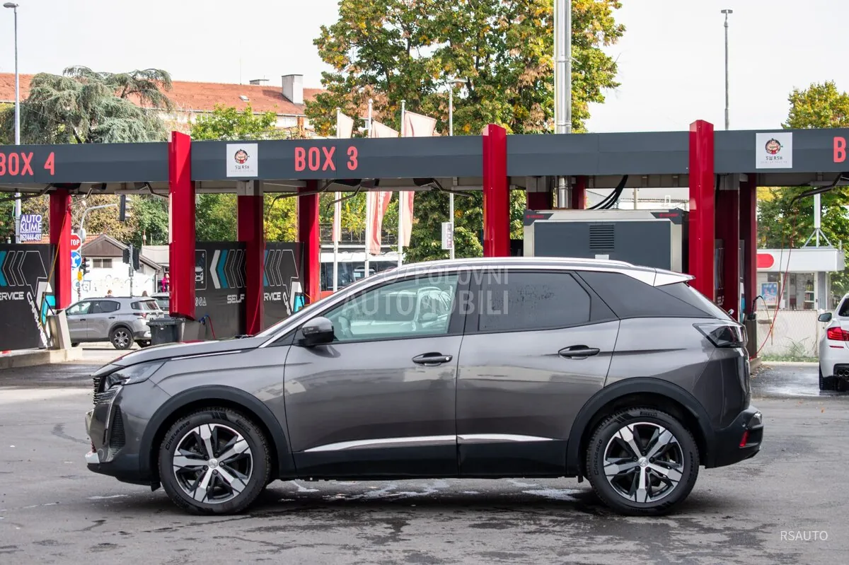 Peugeot 3008 2021 photo 2