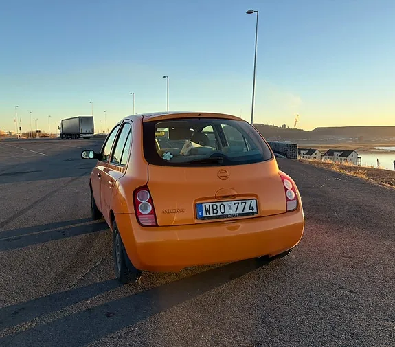 Nissan Micra 2004 photo 2