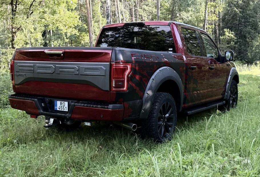 Ford F150 2015 photo 2
