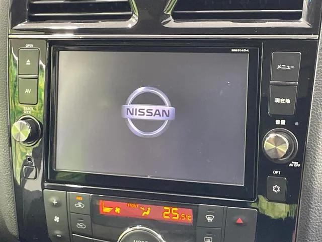 Nissan Serenade 2015 photo 3