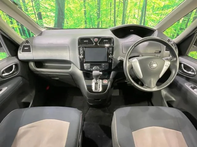 Nissan Serenade 2015 photo 2