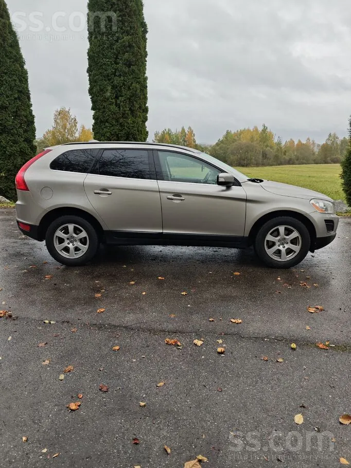 Volvo Xc60 2011 photo 3