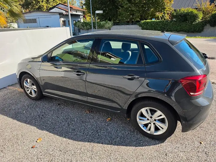 Volkswagen Polo 2018 photo 5
