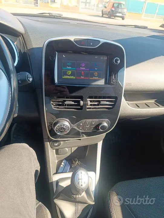 Renault Clio 2016 photo 4