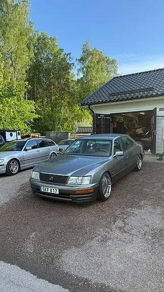 Lexus Ls400