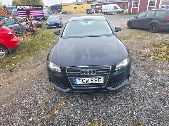 Audi A4 2009 photo 4