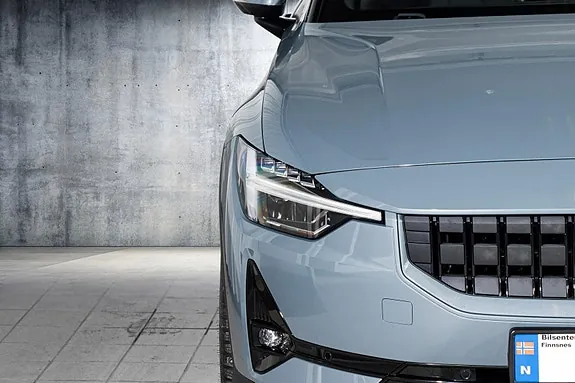 Polestar 2 2023 photo 3