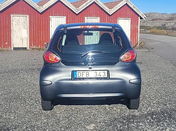 Toyota Aygo 2010 photo 5