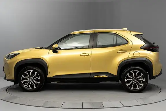 Toyota Yaris Cross 2022 photo 2