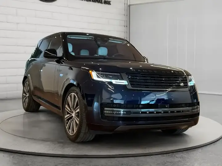 Land Rover Range Rover 2023 photo 3
