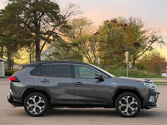 Toyota Rav4 Plug-In Hybrid 2021 photo 5