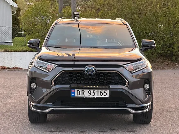 Toyota Rav4 Plug-In Hybrid 2021 photo 4