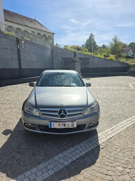 Mercedes-Benz C-Class 2010 photo 3