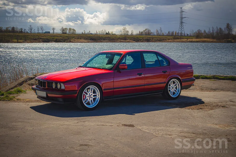 BMW 530