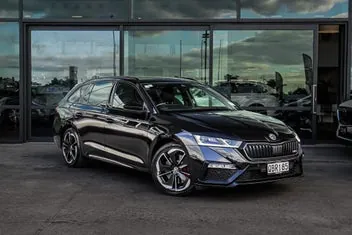 Skoda Octavia 2023 photo 2
