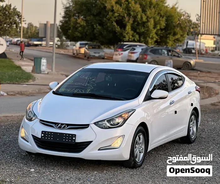 Hyundai Avante 2014 photo 3