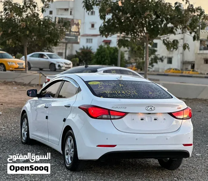 Hyundai Avante 2014 photo 4
