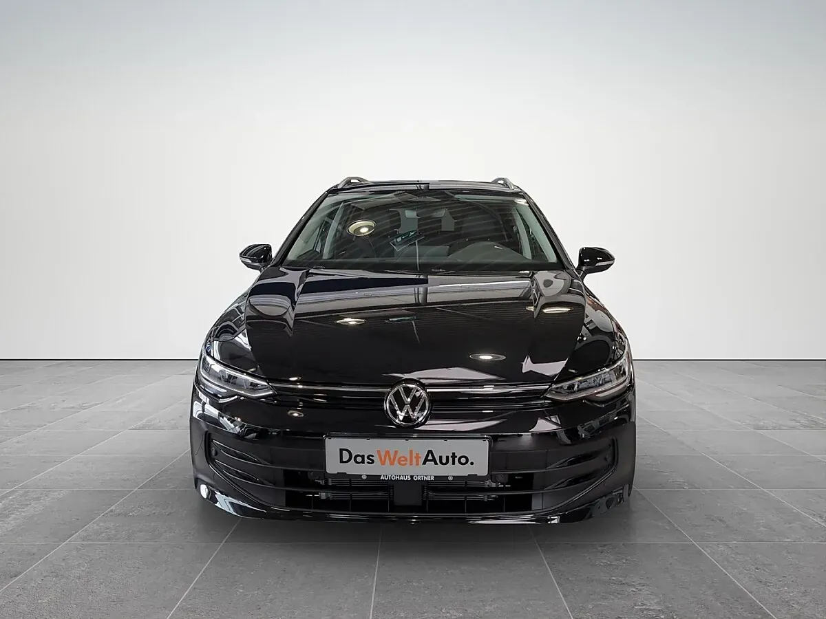 Volkswagen Golf photo 2