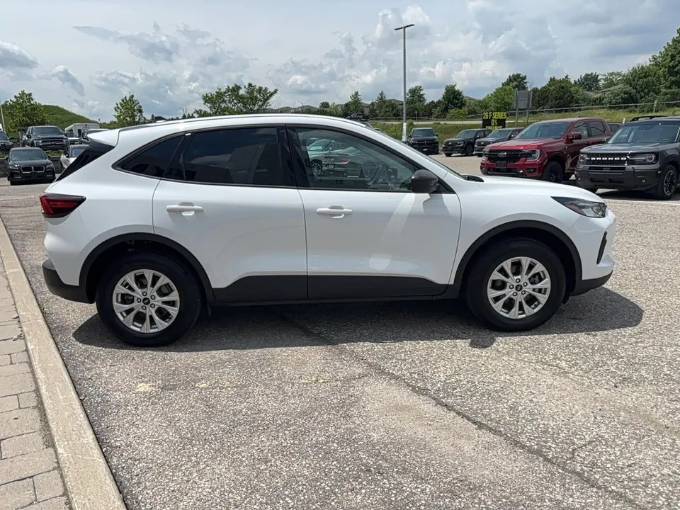 Ford Escape 2025 photo 4