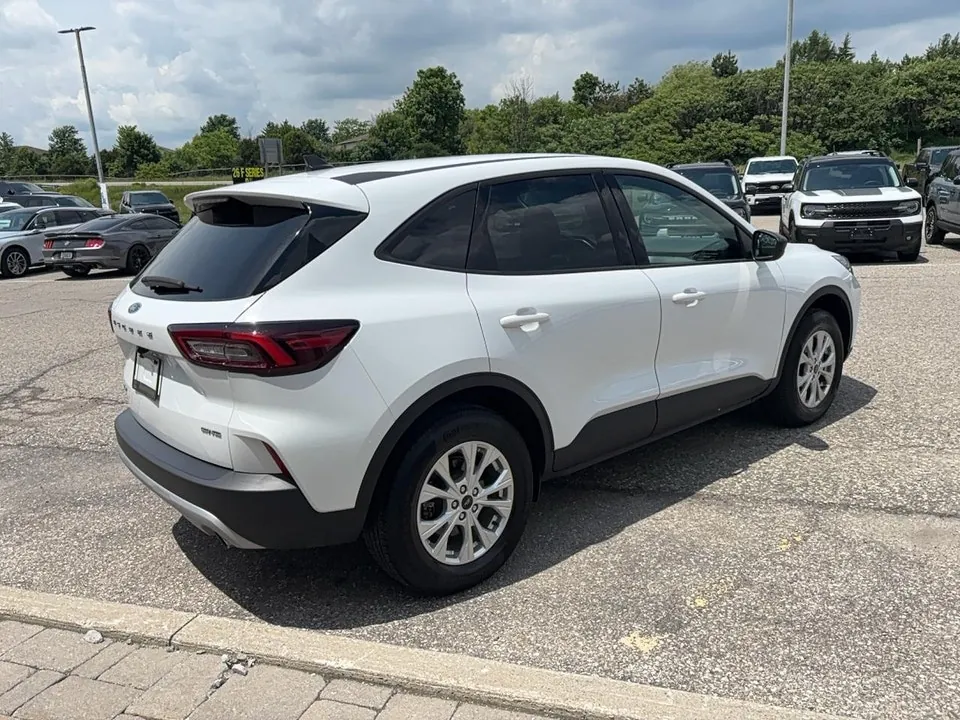 Ford Escape 2025 photo 5