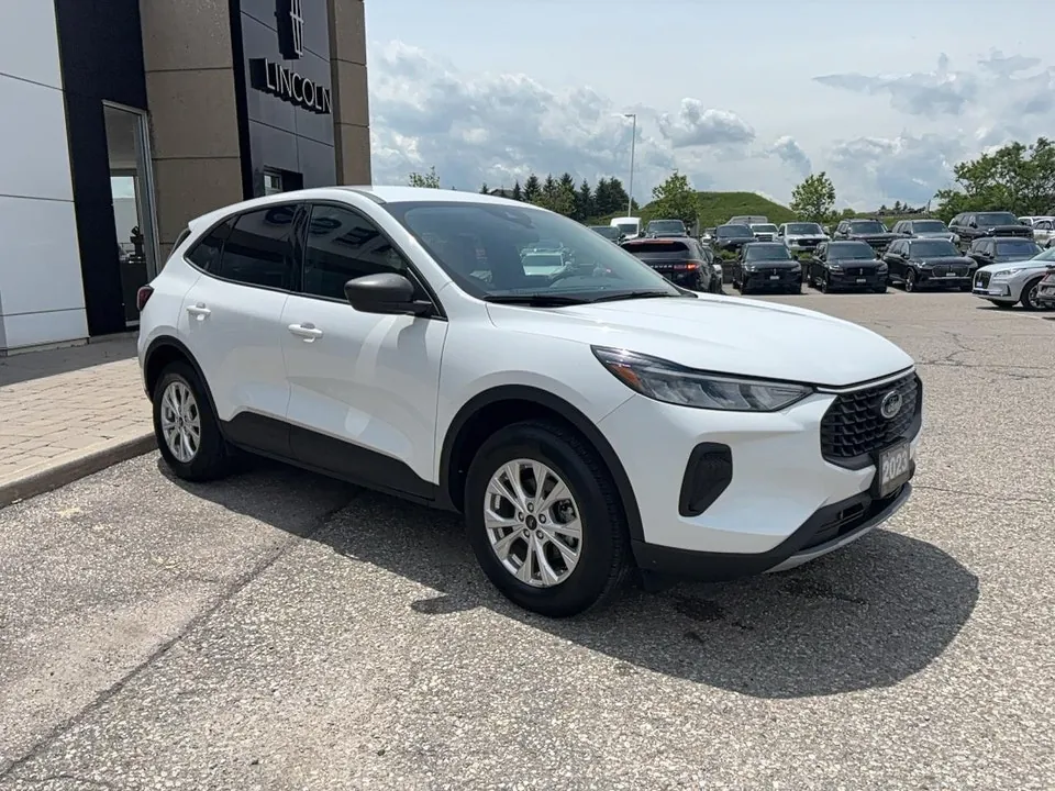 Ford Escape 2025 photo 3