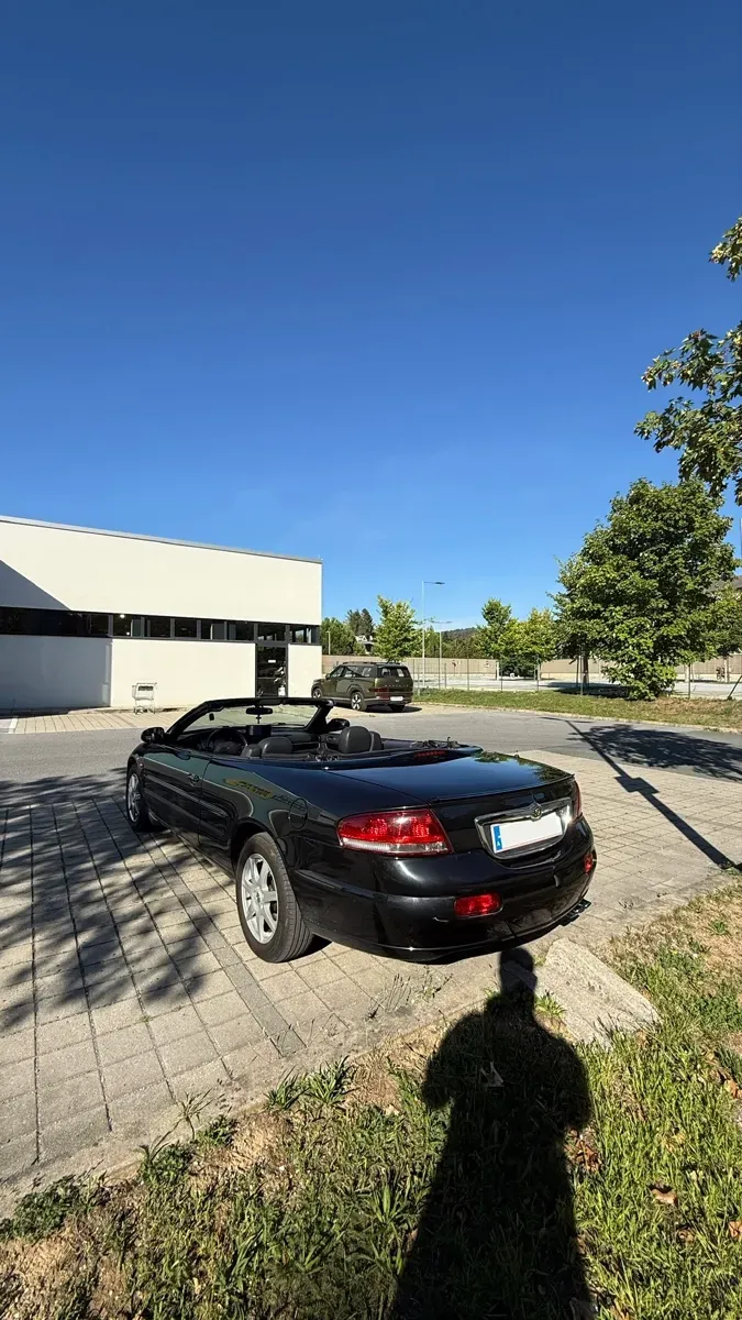 Chrysler Sebring 2004 photo 3